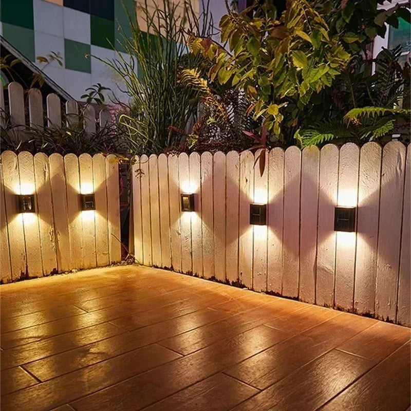 Lampă solară contemporană de perete, rezistentă la apă | Ormexis