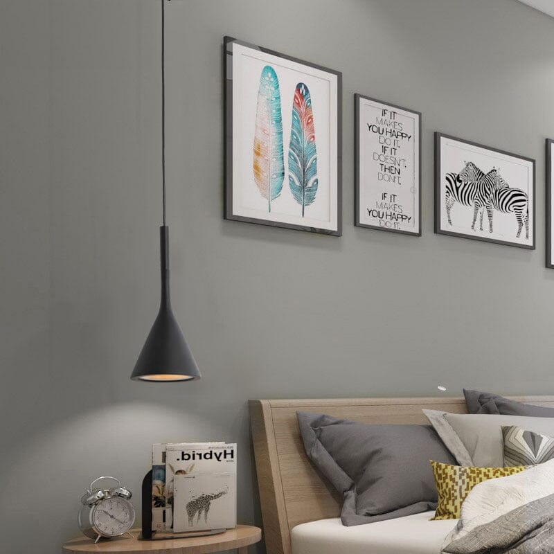 Lampa suspendată minimalistă Liora cu cablu reglabil pentru orice spațiu