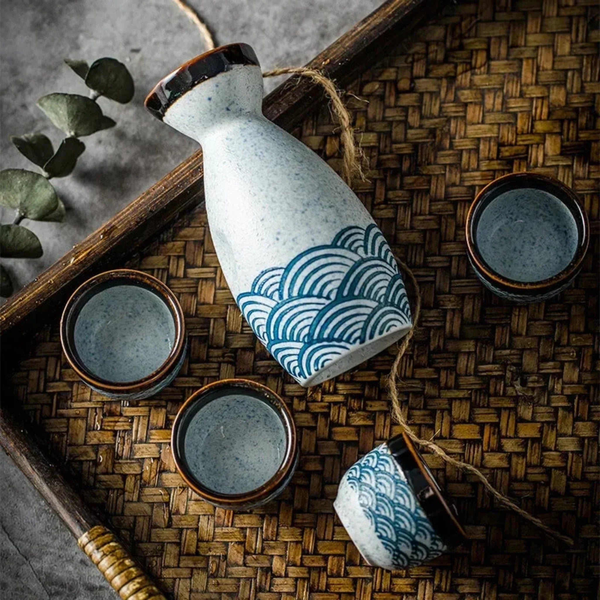 Porcelánová souprava na saké | Ormexis