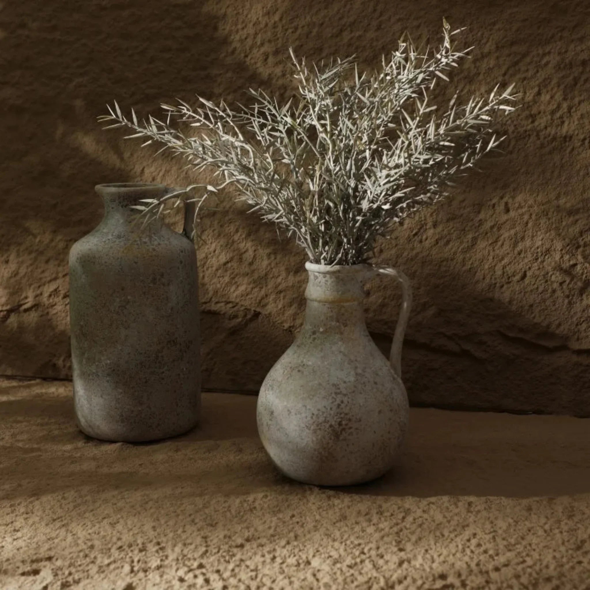 Ceramiczny dzban-wazon z patyną w kolorze kredowym | Ormexis