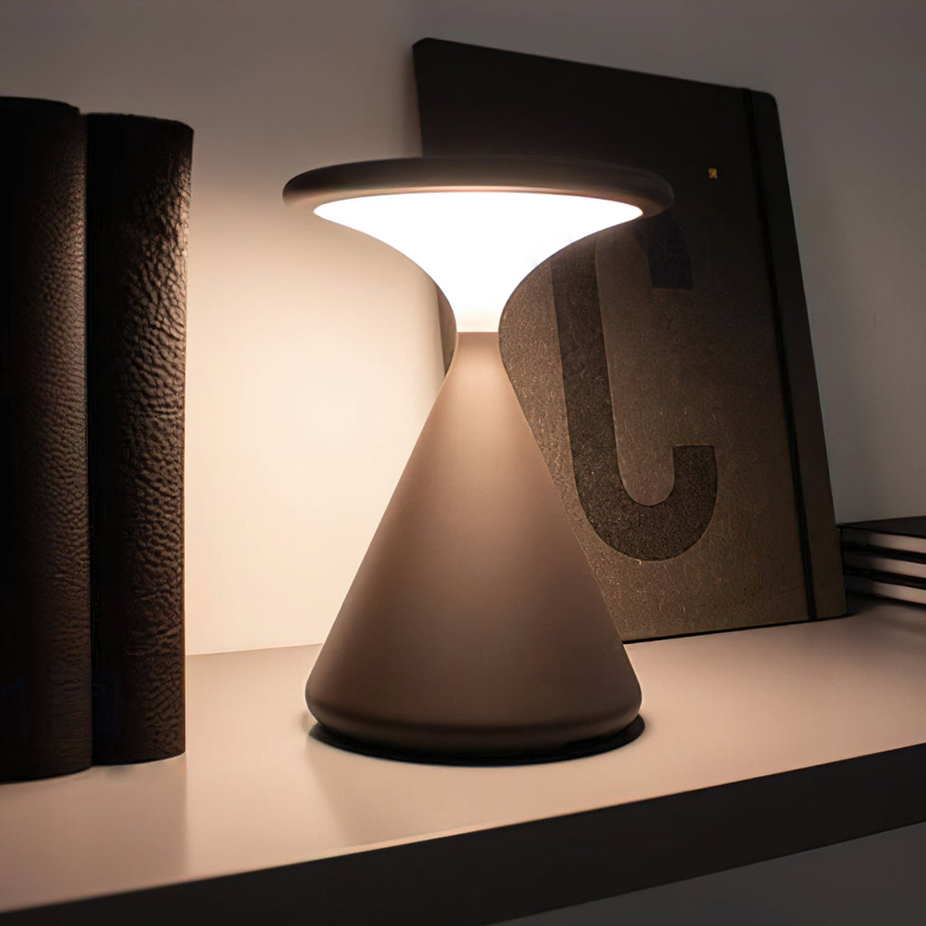 Sculptural Cone Table Lamp | Ormexis