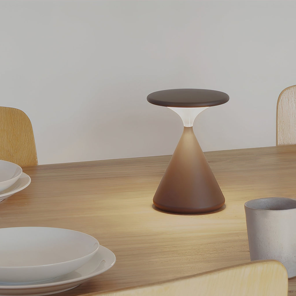 Sculptural Cone Table Lamp | Ormexis