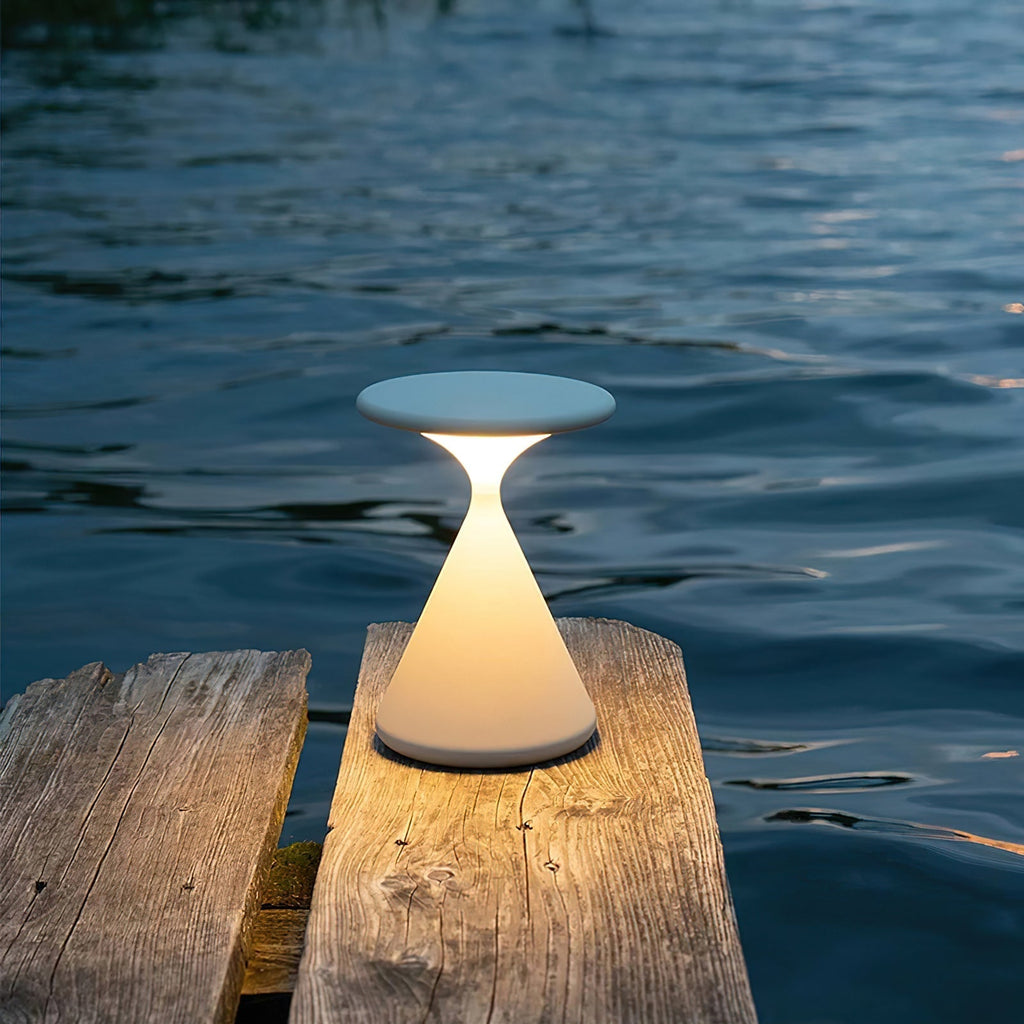 Sculptural Cone Table Lamp | Ormexis