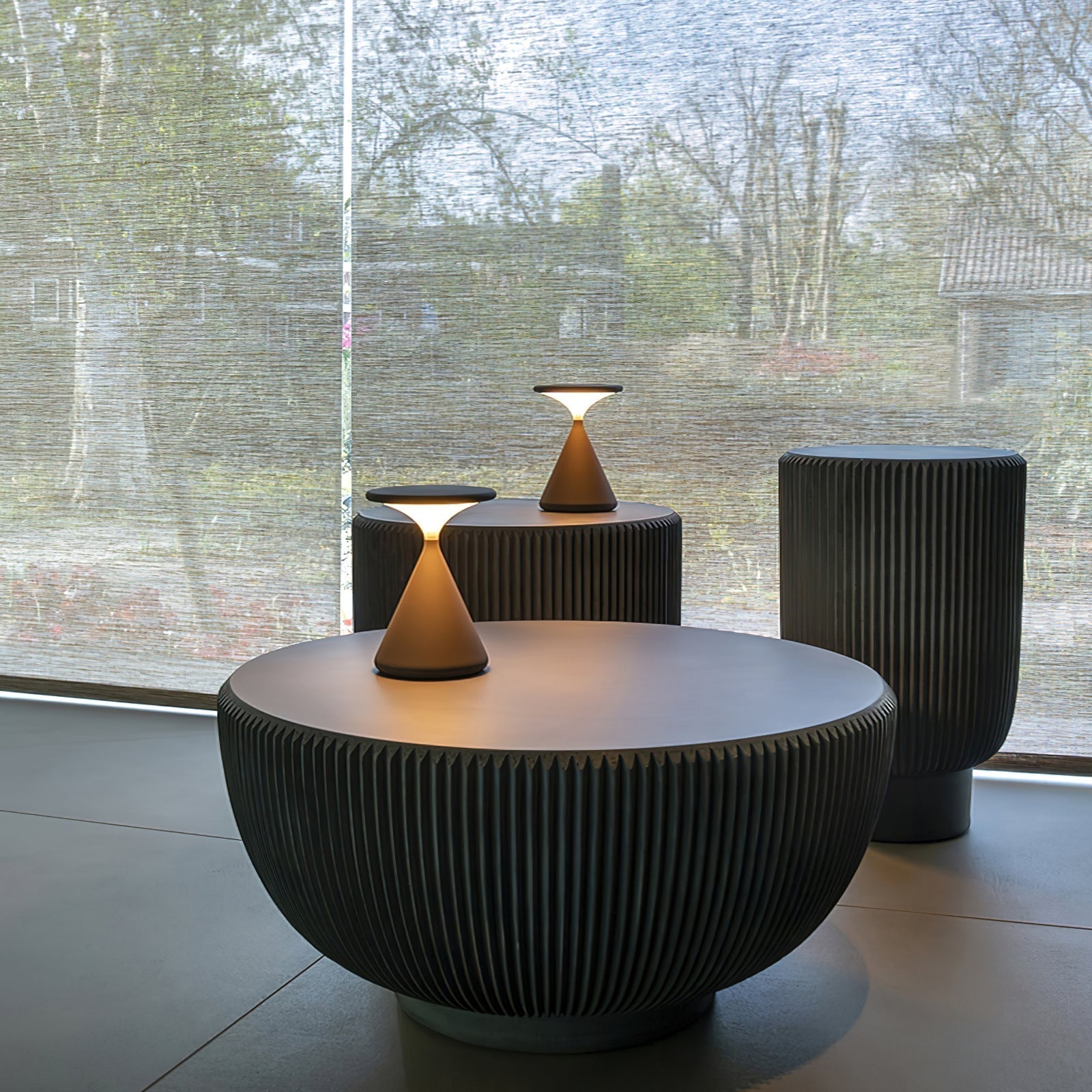 Sculptural Cone Table Lamp | Ormexis