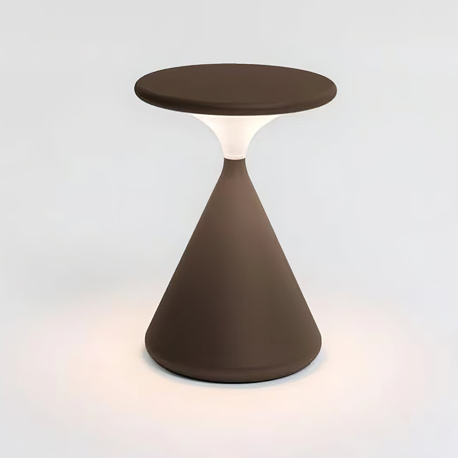 Sculptural Cone Table Lamp | Ormexis
