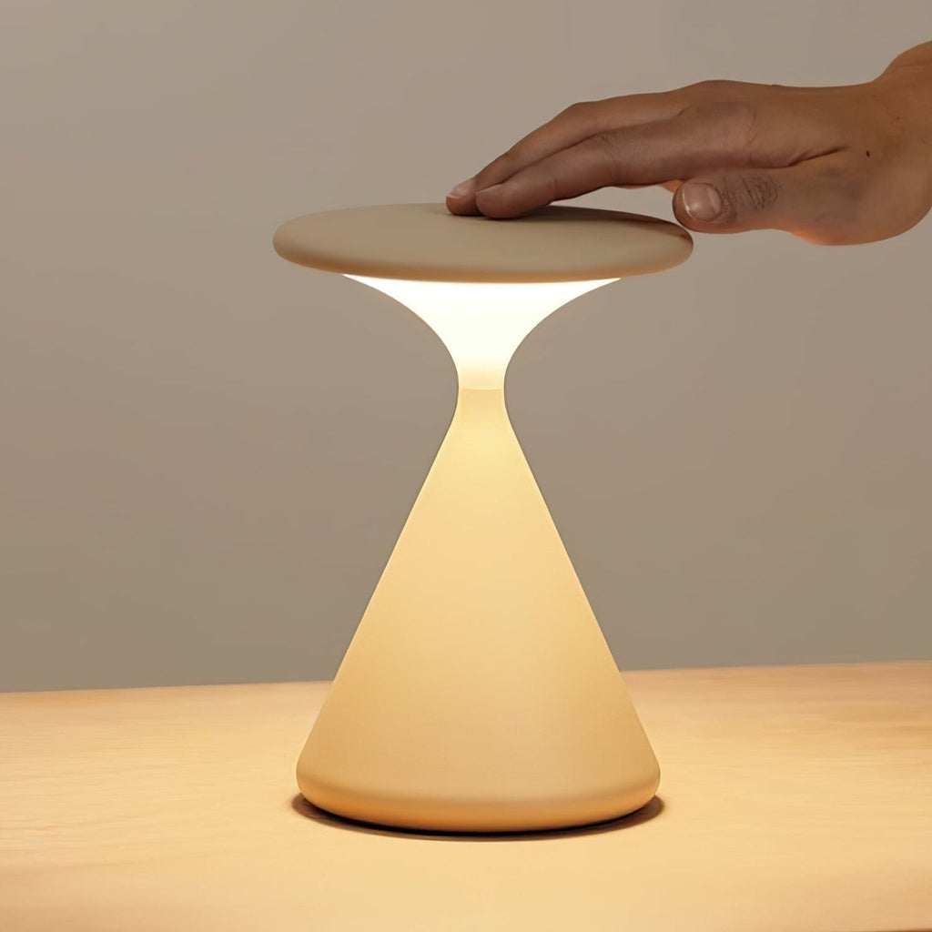 Sculptural Cone Table Lamp | Ormexis
