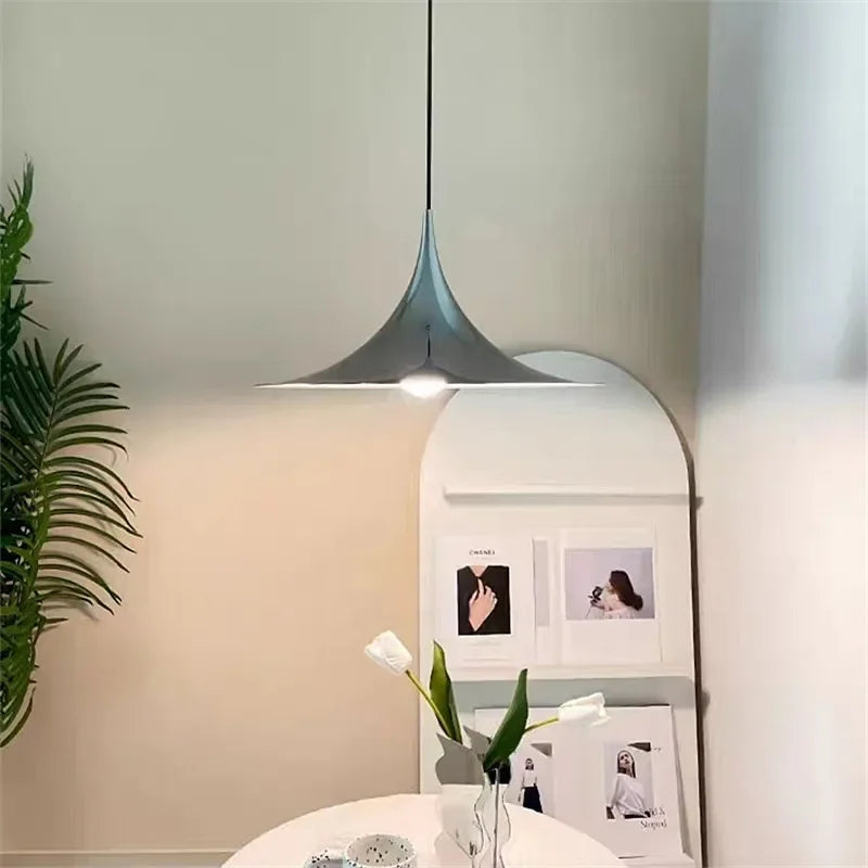 Lámpara Colgante Lumora de Estilo Nórdico Minimalista para Interiores Acogedores