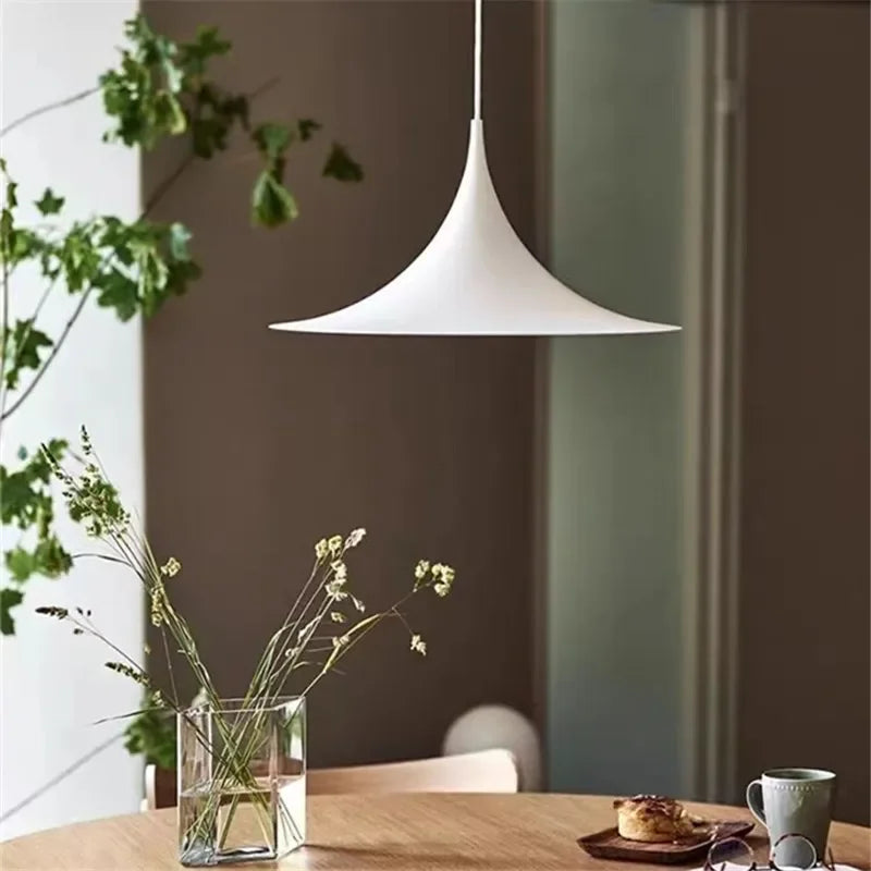 Lámpara Colgante Lumora de Estilo Nórdico Minimalista para Interiores Acogedores