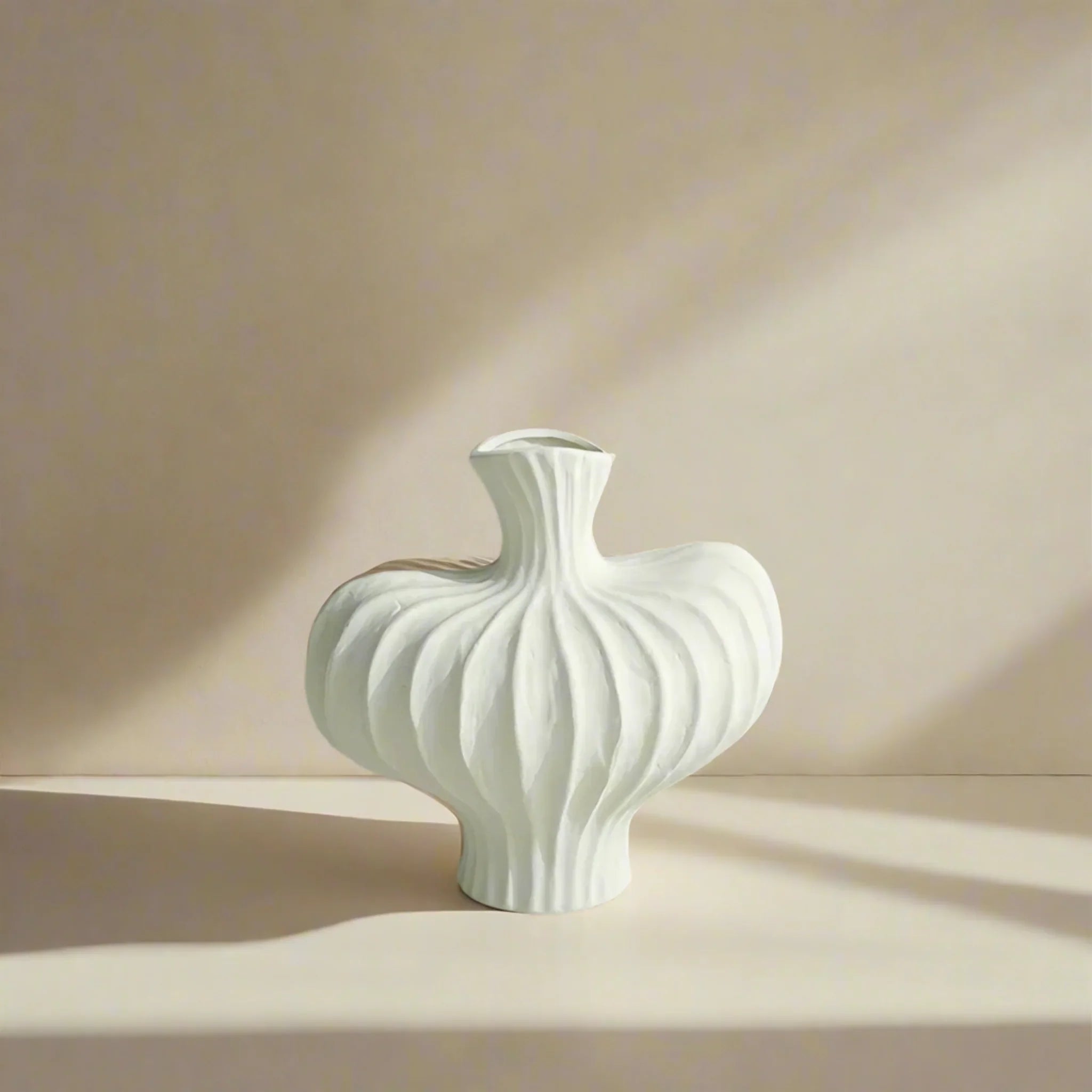 Fluted Sculptural Ceramic Vase | Ormexis