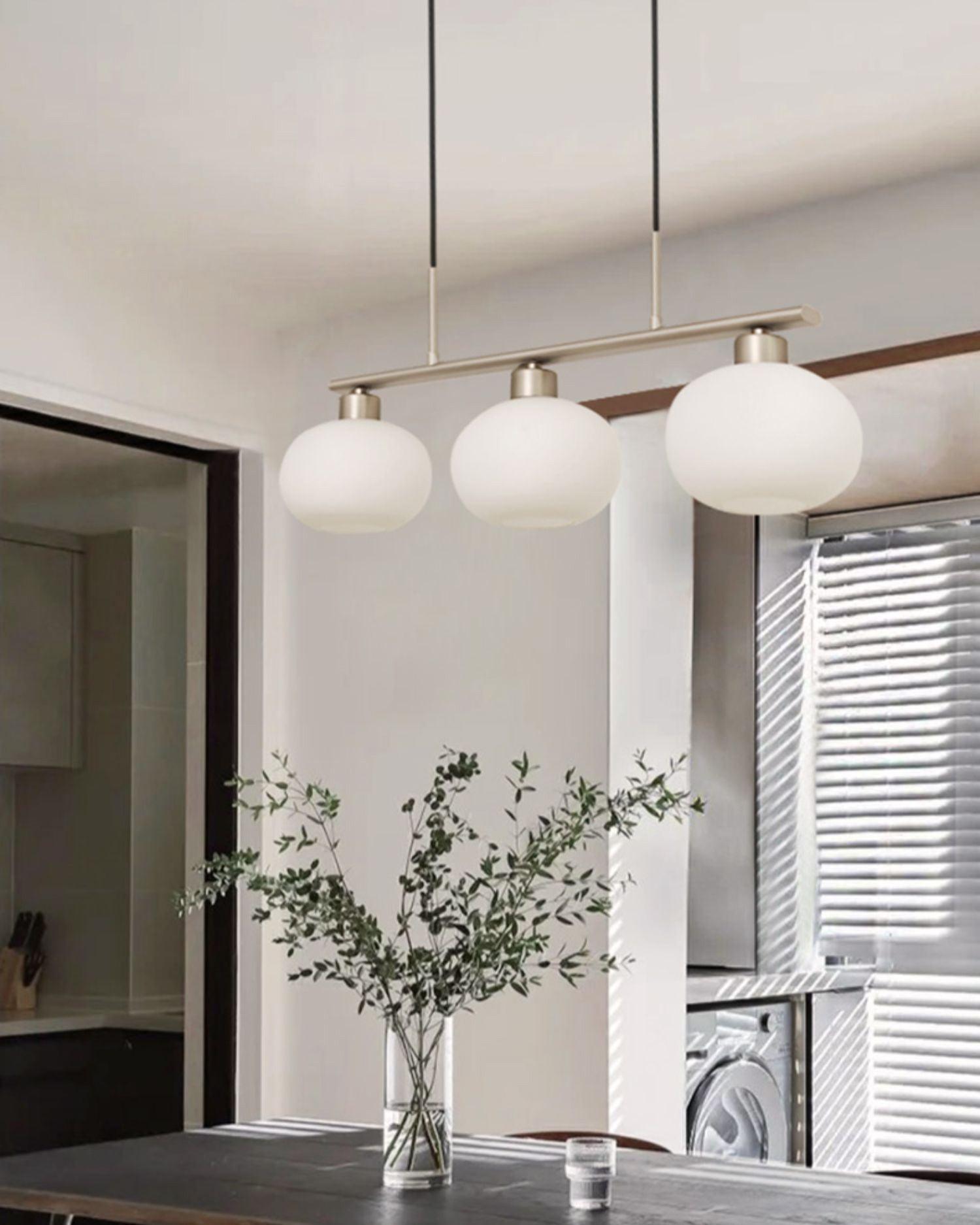 Lámpara colgante de techo contemporánea con 3 luces y globos de vidrio | Ormexis
