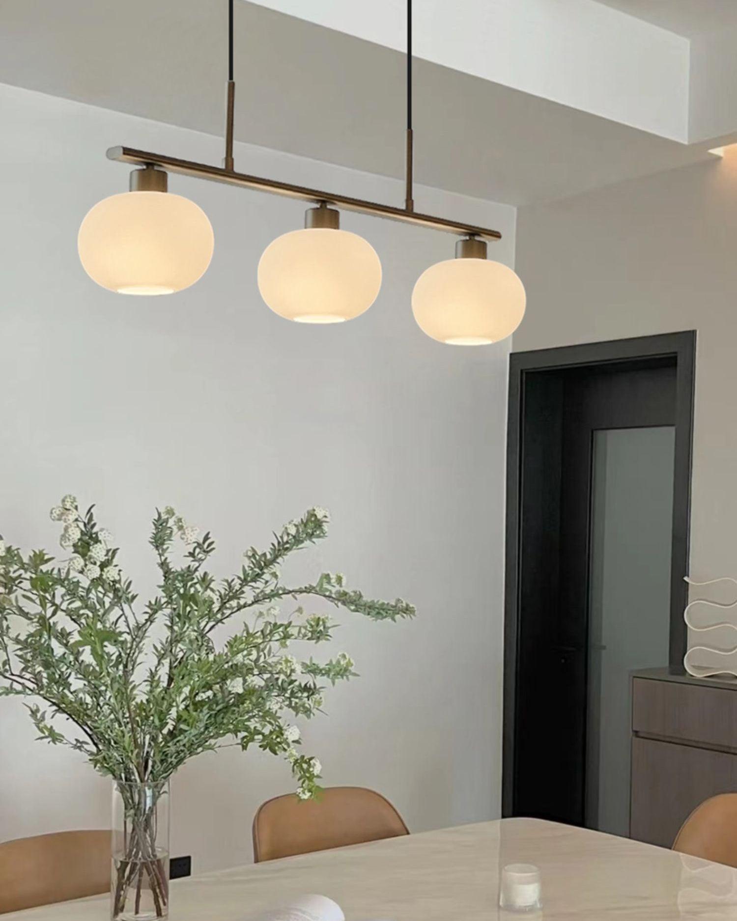 Lámpara colgante de techo contemporánea con 3 luces y globos de vidrio | Ormexis
