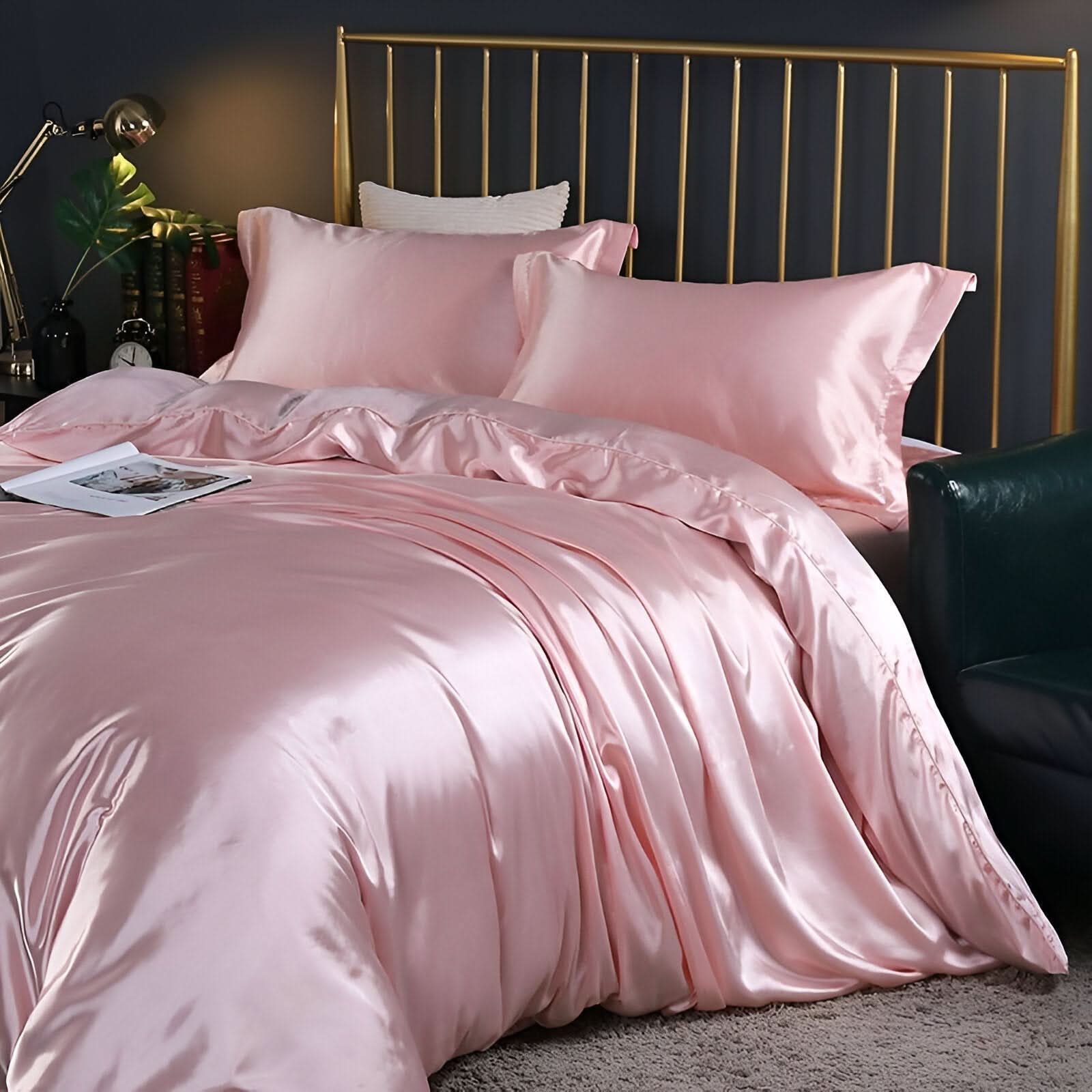 Ensemble de literie en soie hypoallergénique SereniSoft de mûrier pour un sommeil réparateur