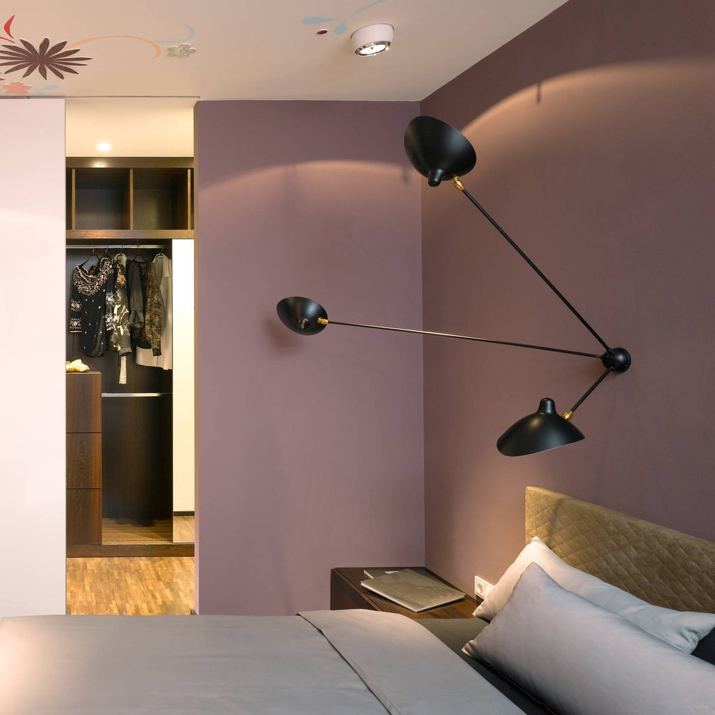 Moderne justerbar loftslampe i metal med flere arme | Ormexis