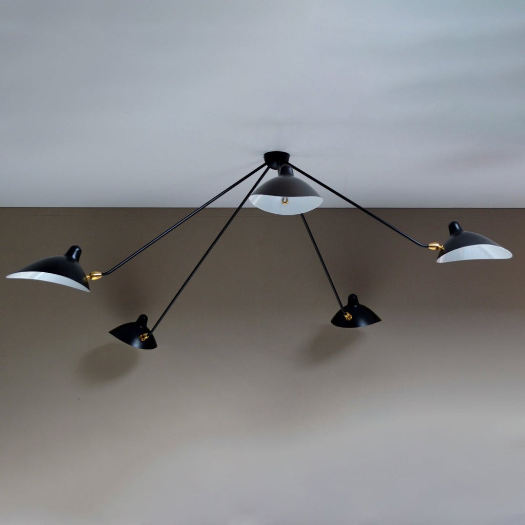 Moderne justerbar loftslampe i metal med flere arme | Ormexis