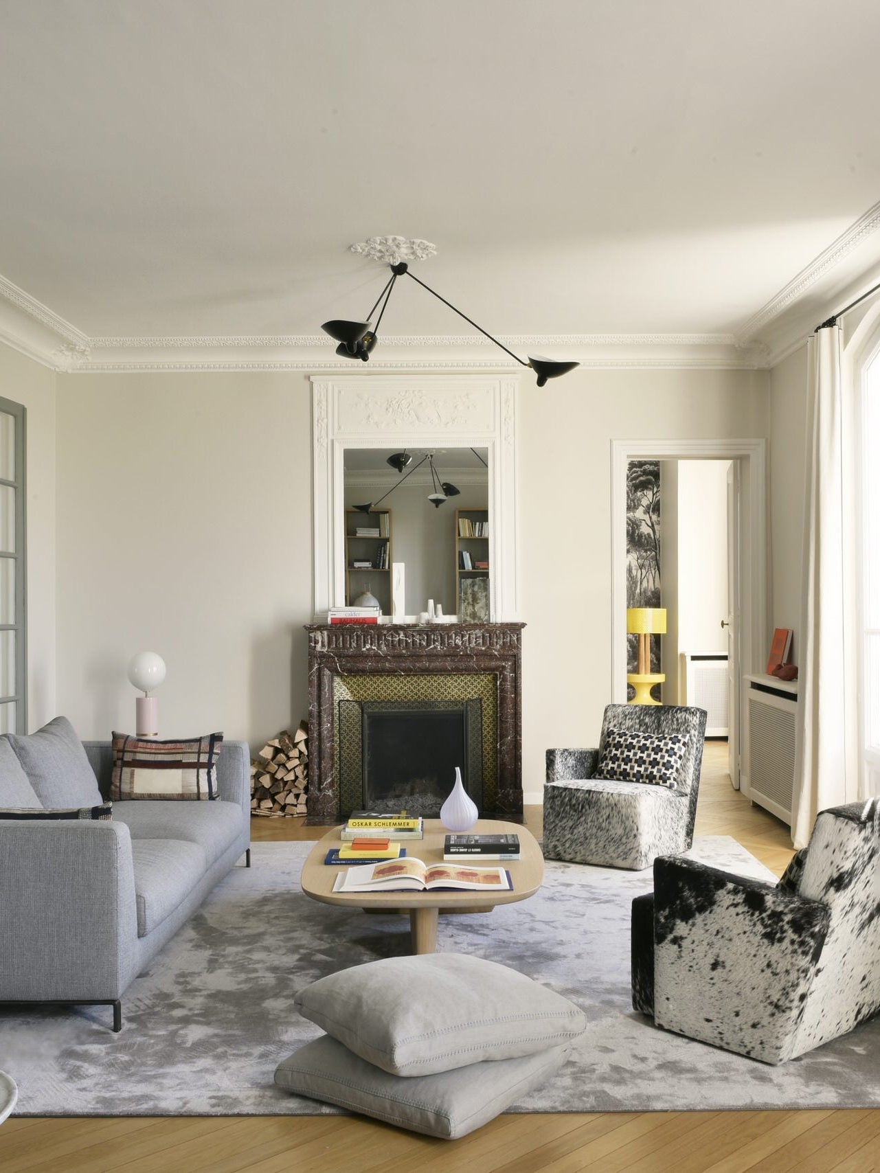 Moderne justerbar loftslampe i metal med flere arme | Ormexis