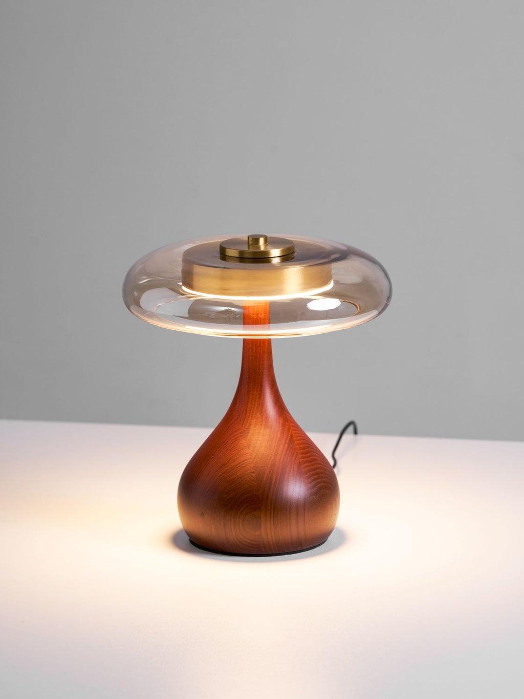 Modern Wood Table Lamp | Ormexis