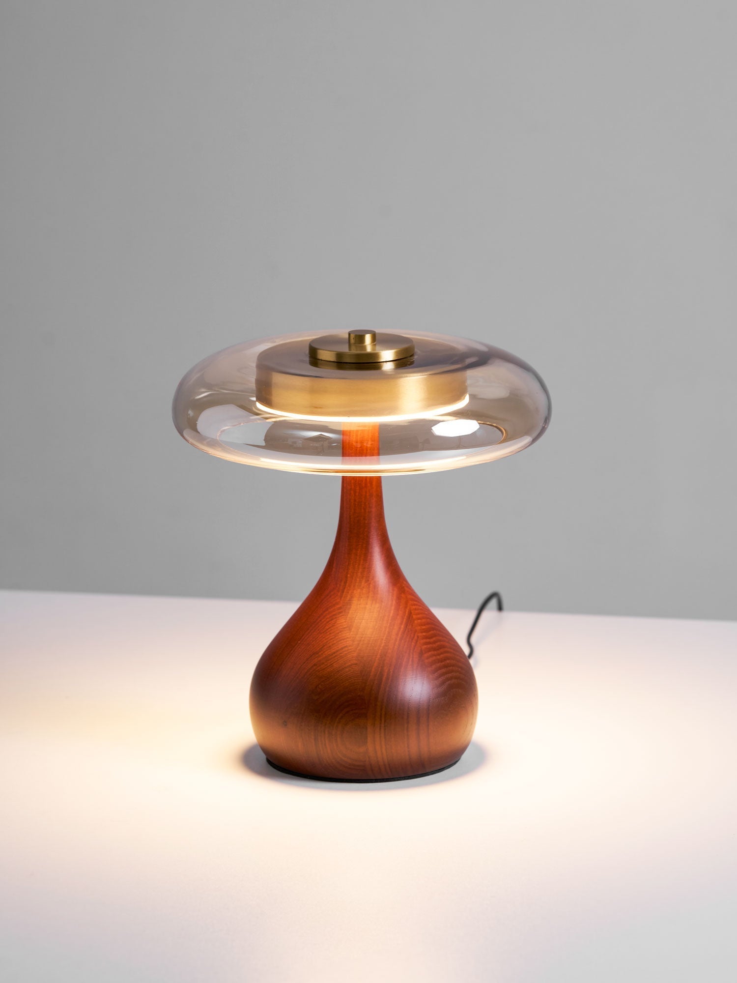 Modern Wood Table Lamp | Ormexis