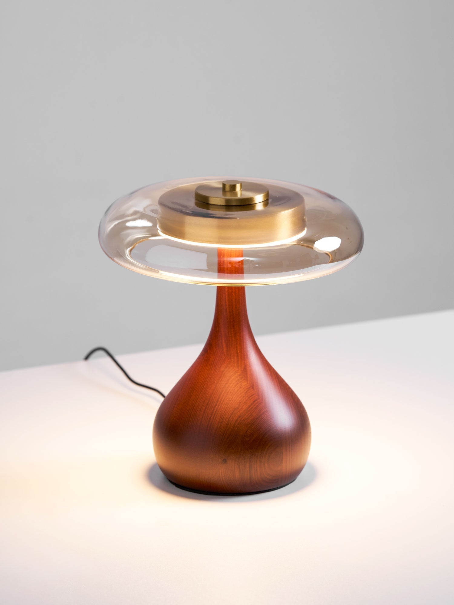 Modern Wood Table Lamp | Ormexis