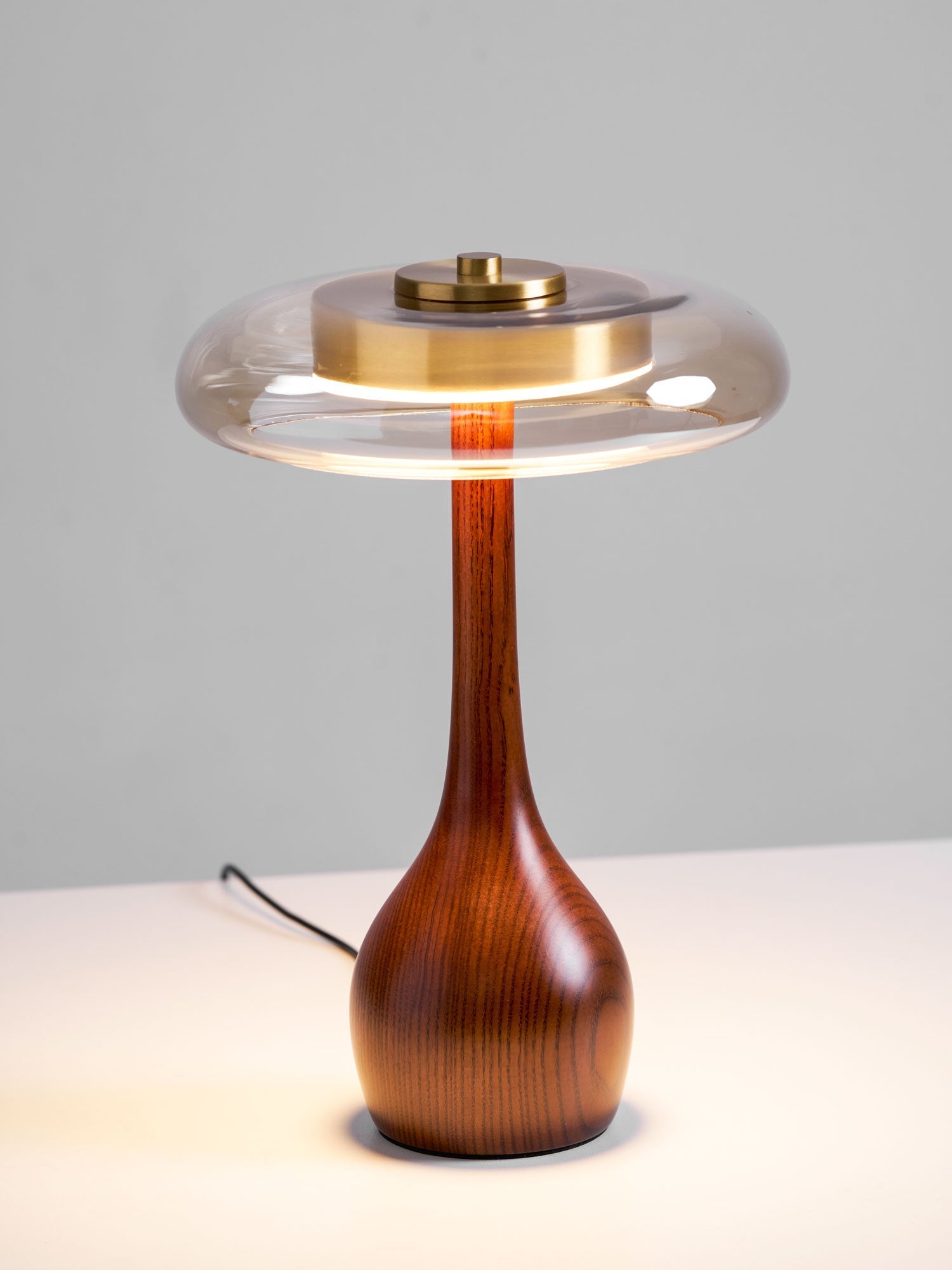 Modern Wood Table Lamp | Ormexis