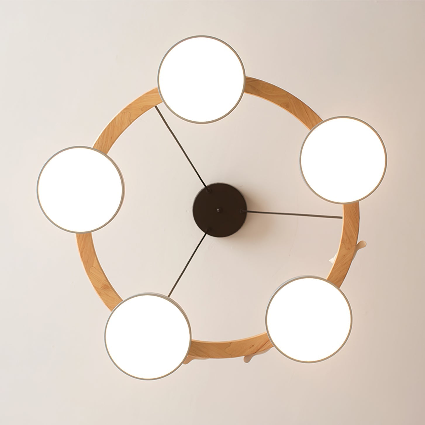 Lustre moderne rond élégant en or SiennaBird pour salle à manger