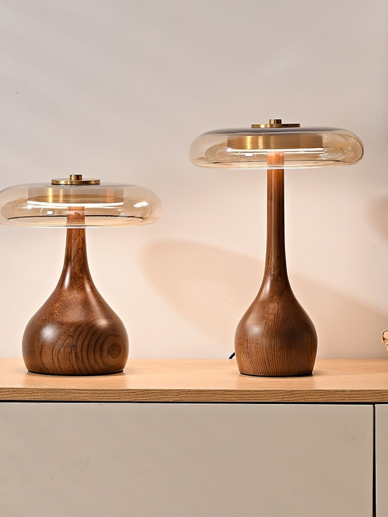 Modern Wood Table Lamp | Ormexis