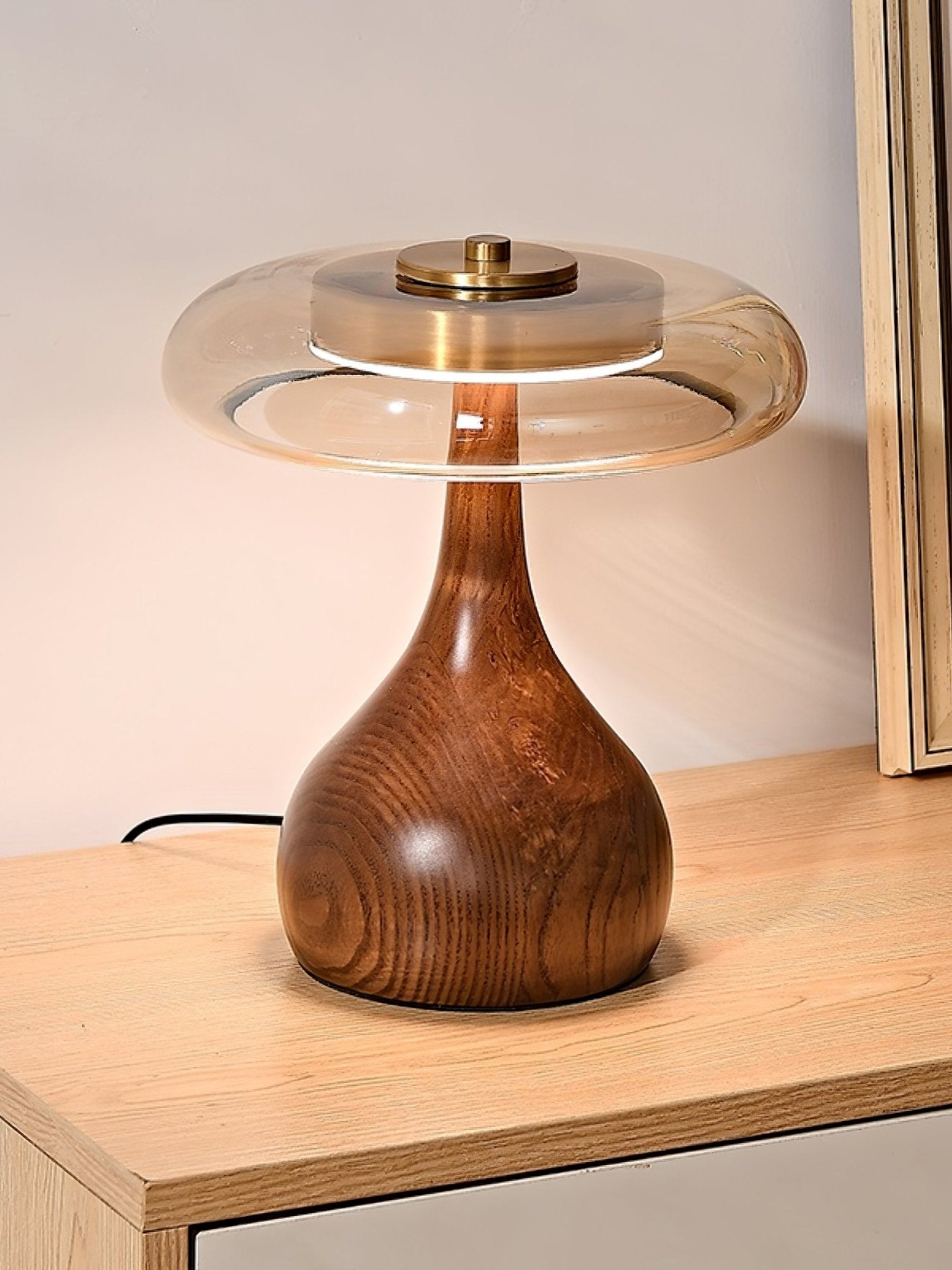 Modern Wood Table Lamp | Ormexis