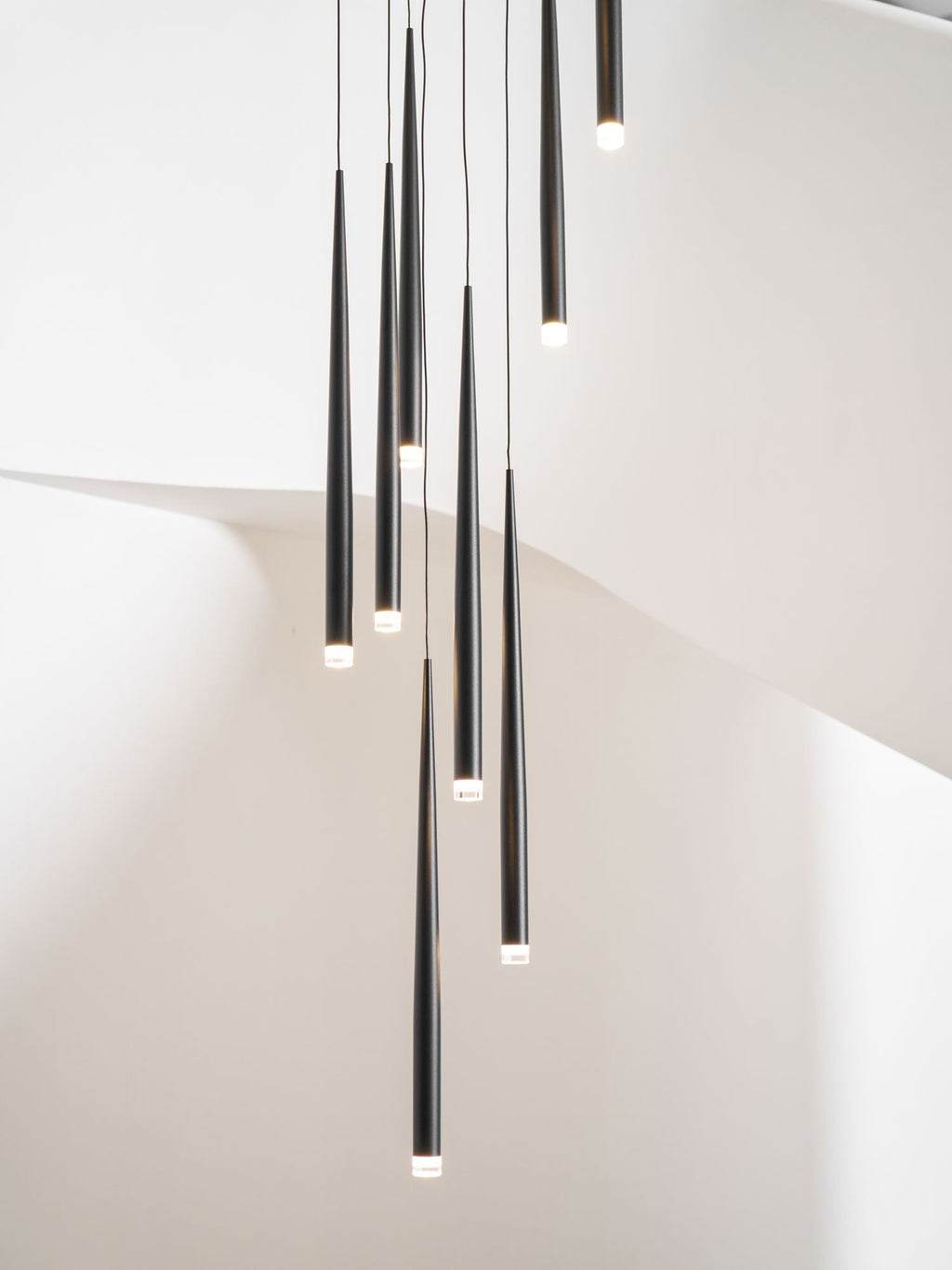 Slender Drop Rod Chandelier | Ormexis