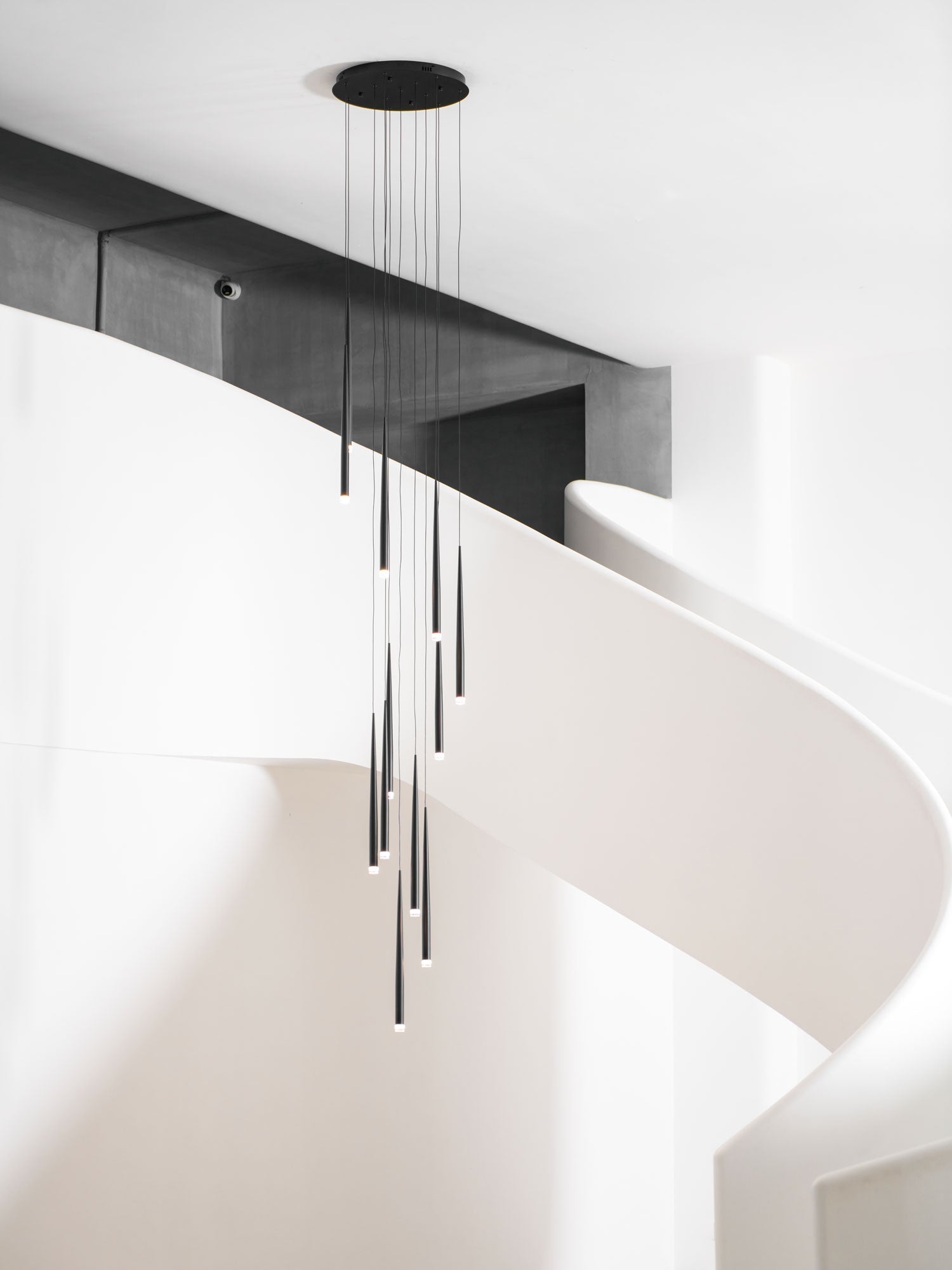Slender Drop Rod Chandelier | Ormexis