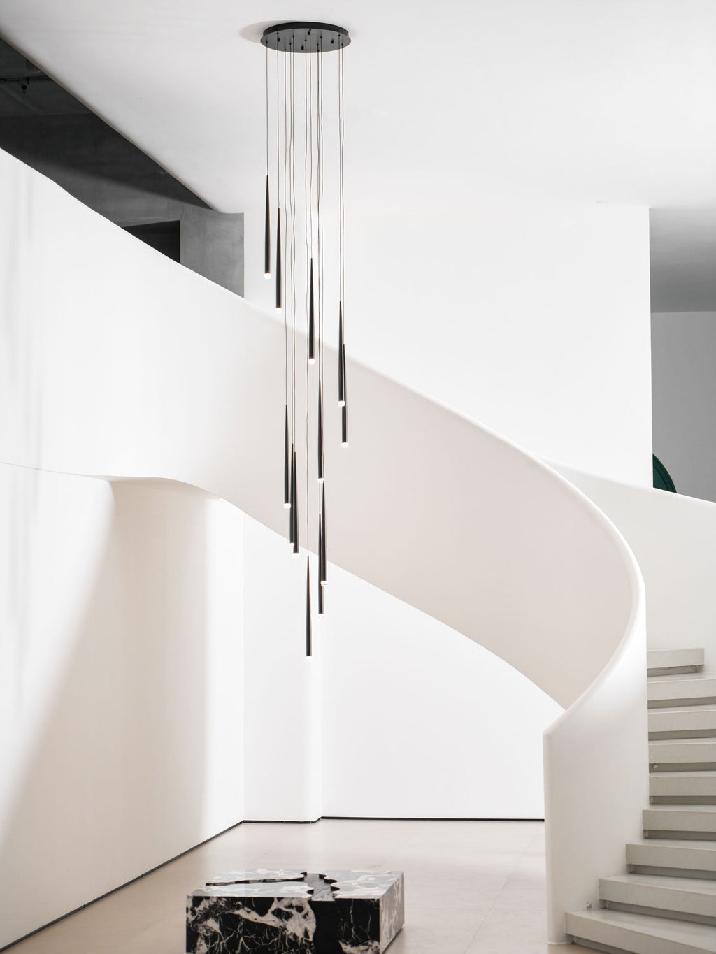 Slender Drop Rod Chandelier | Ormexis