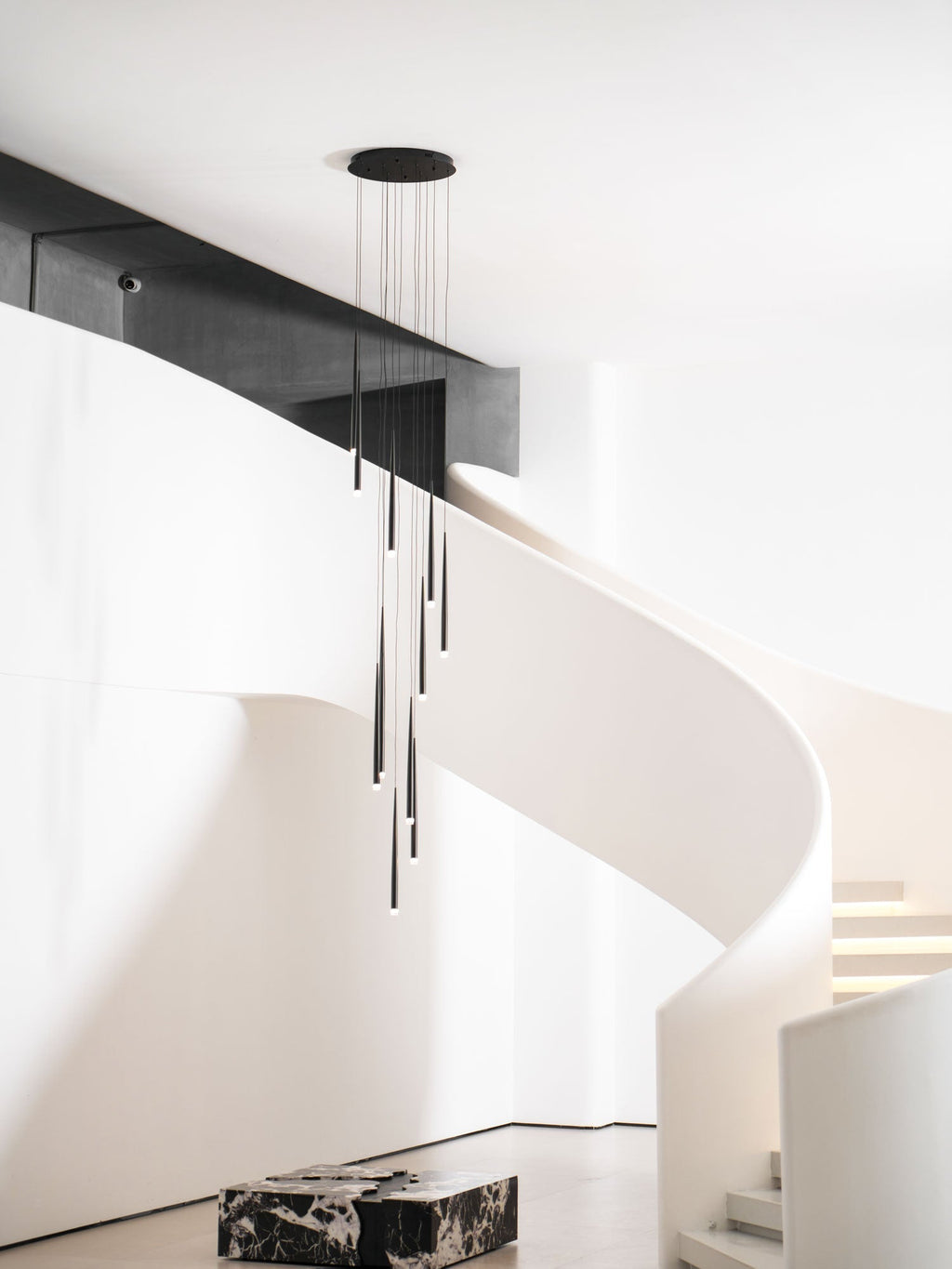 Slender Drop Rod Chandelier | Ormexis