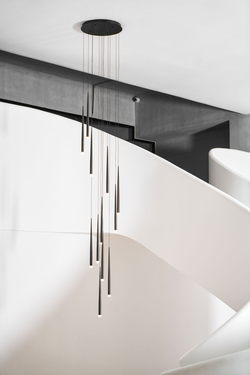 Slender Drop Rod Chandelier | Ormexis