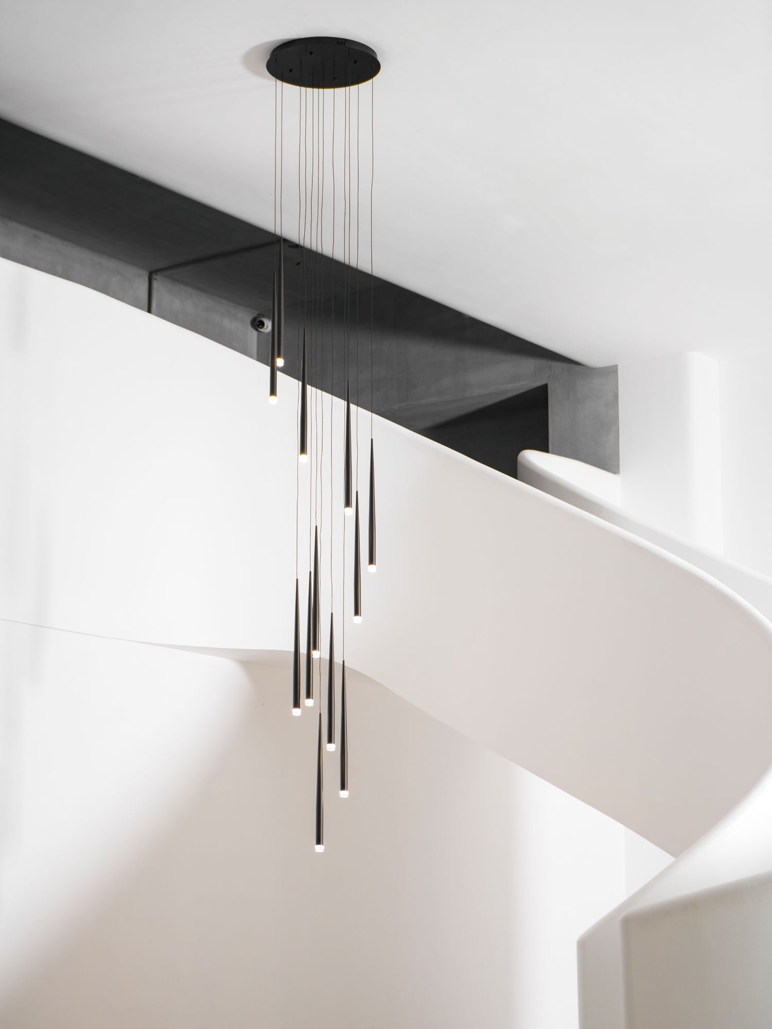 Slender Drop Rod Chandelier | Ormexis