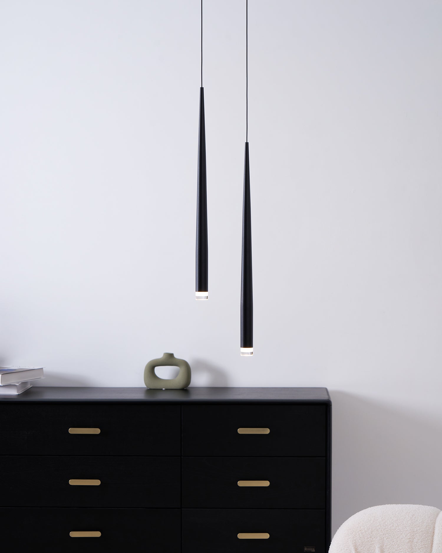 Slender Drop Rod Chandelier | Ormexis