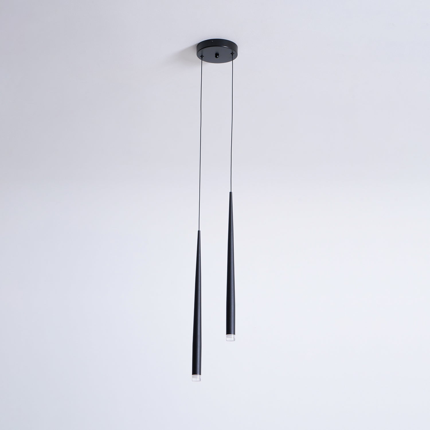 Slender Drop Rod Chandelier | Ormexis