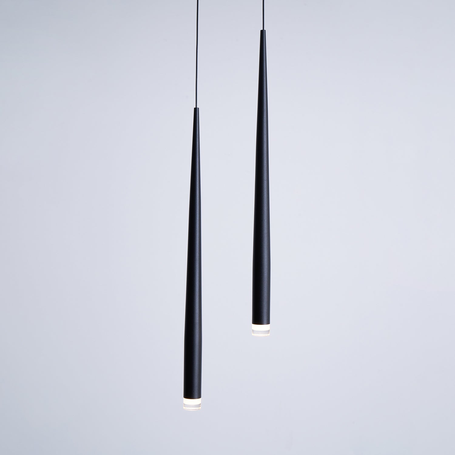 Slender Drop Rod Chandelier | Ormexis