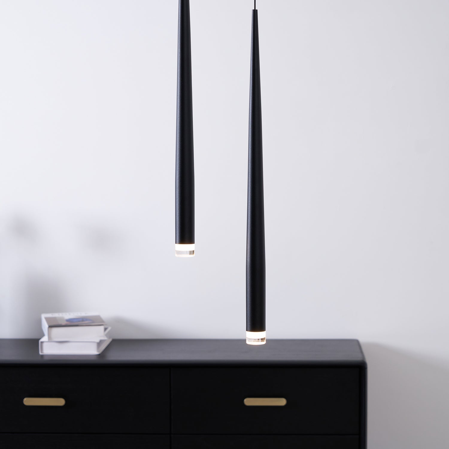 Slender Drop Rod Chandelier | Ormexis