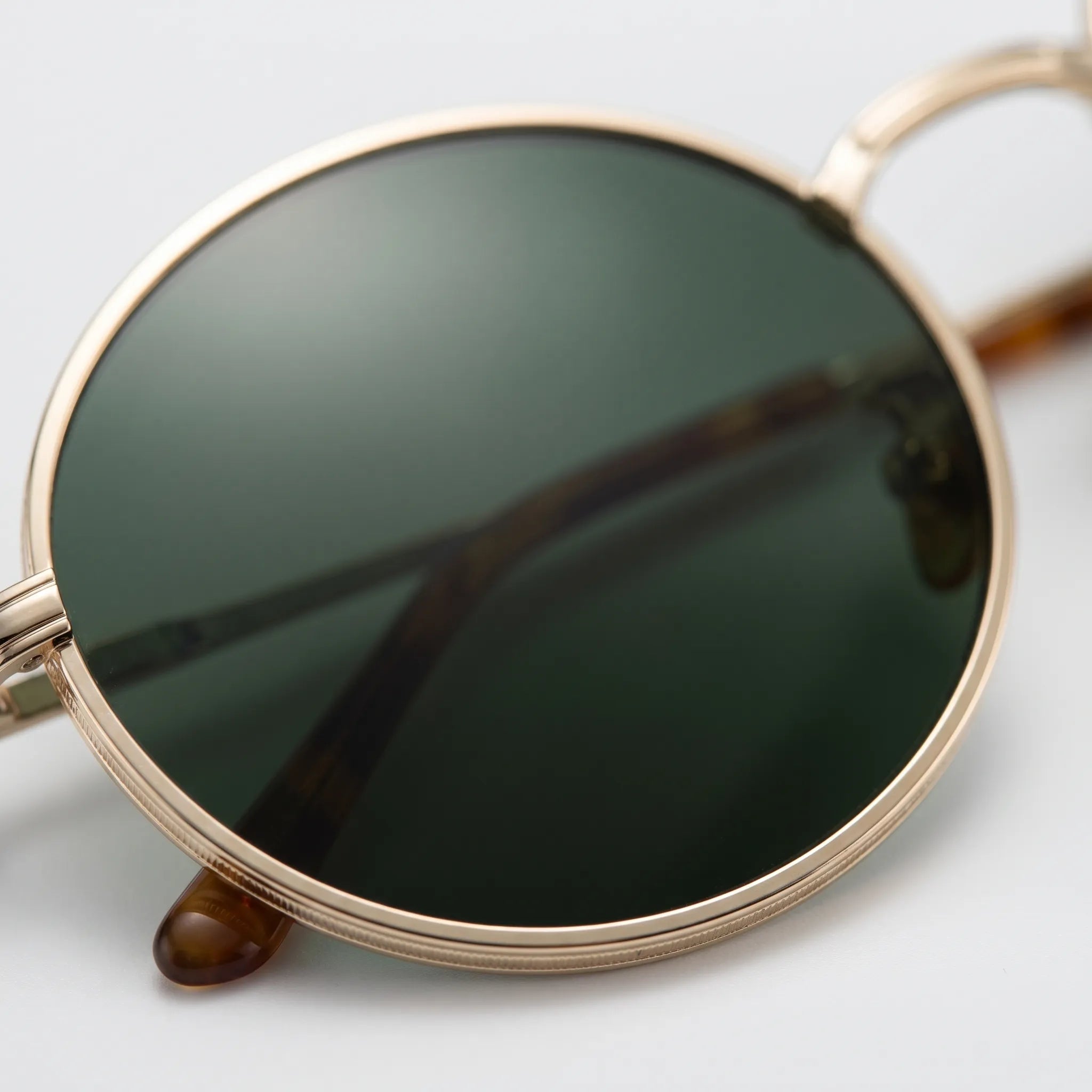 Round Vintage Style Sunglasses -  Reducing Bright Glare - Ormexis