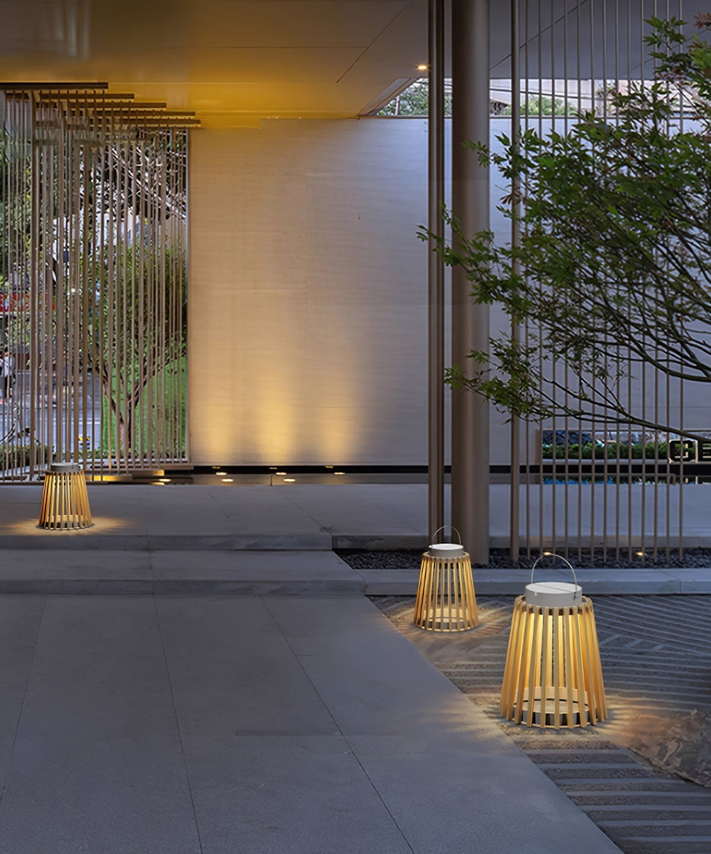 Slatted Outdoor Lantern Light | Ormexis