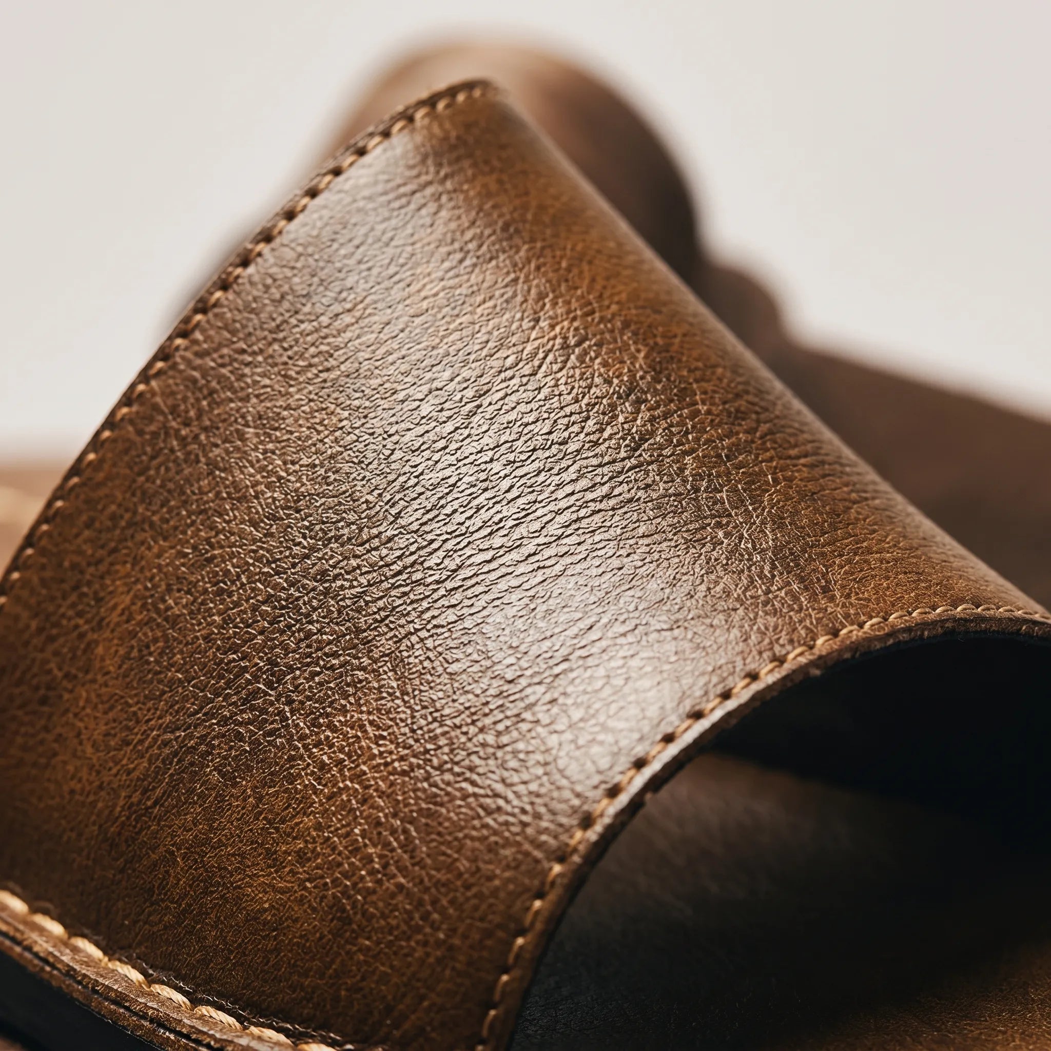 Minimalist Slip-On Sandals -  Warm Weather Wear - Ormexis