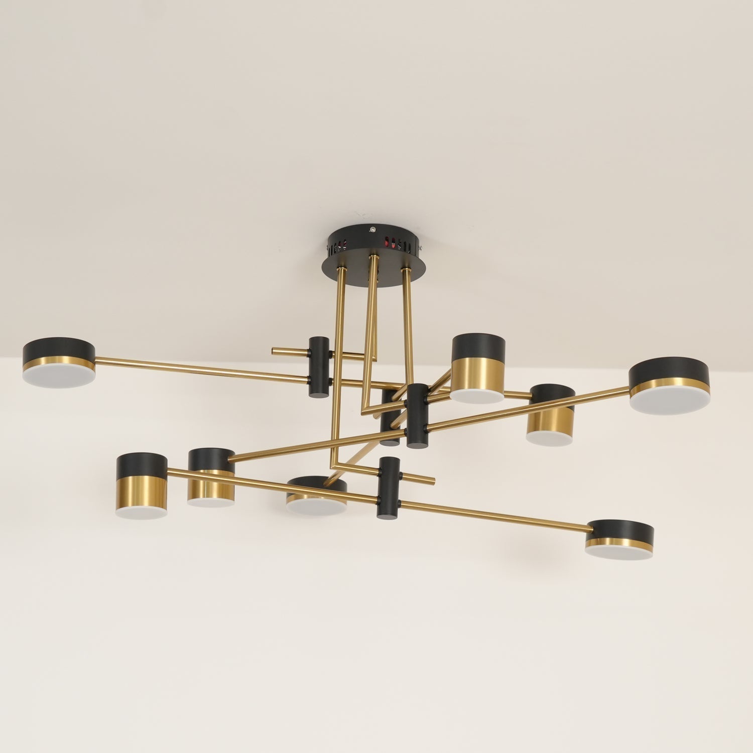 Lámpara de araña de techo industrial moderna con brazos | Ormexis