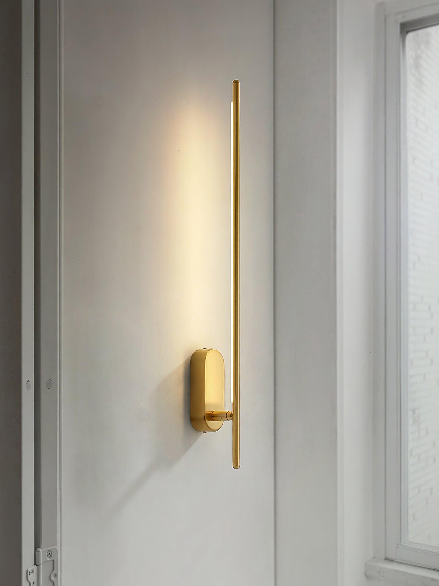 Lampada da parete a LED in metallo dal design architettonico | Ormexis