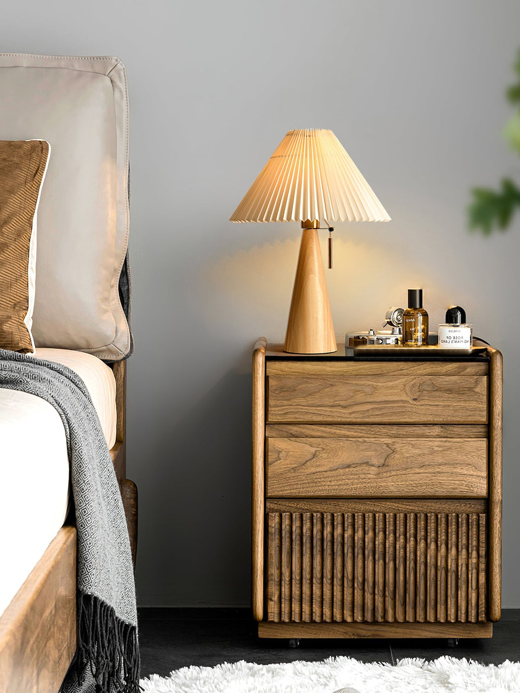 Couture Pleated Table Lamp | Ormexis