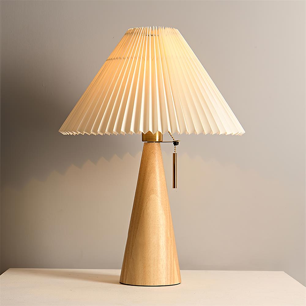 Couture Pleated Table Lamp | Ormexis