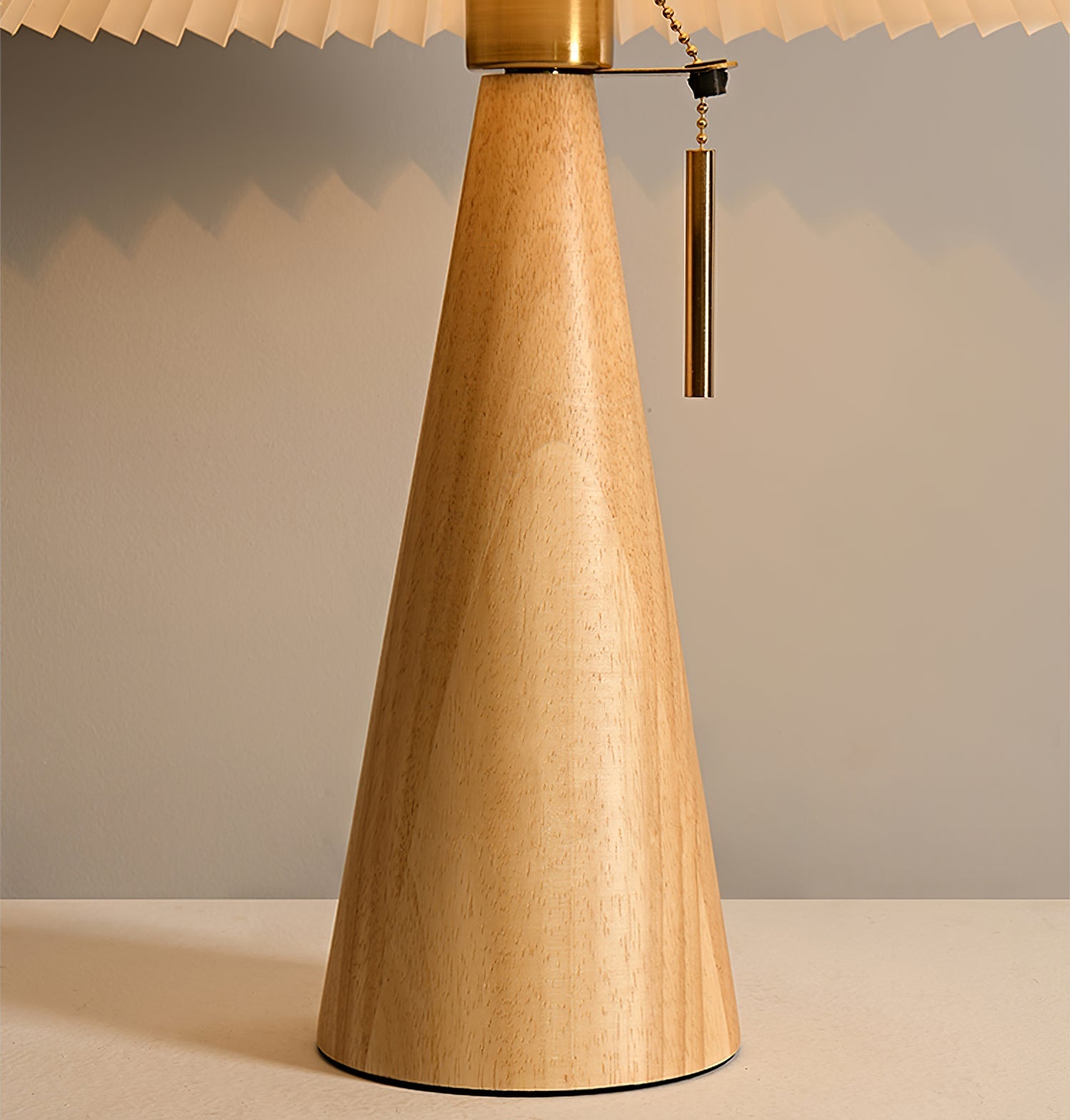 Couture Pleated Table Lamp | Ormexis