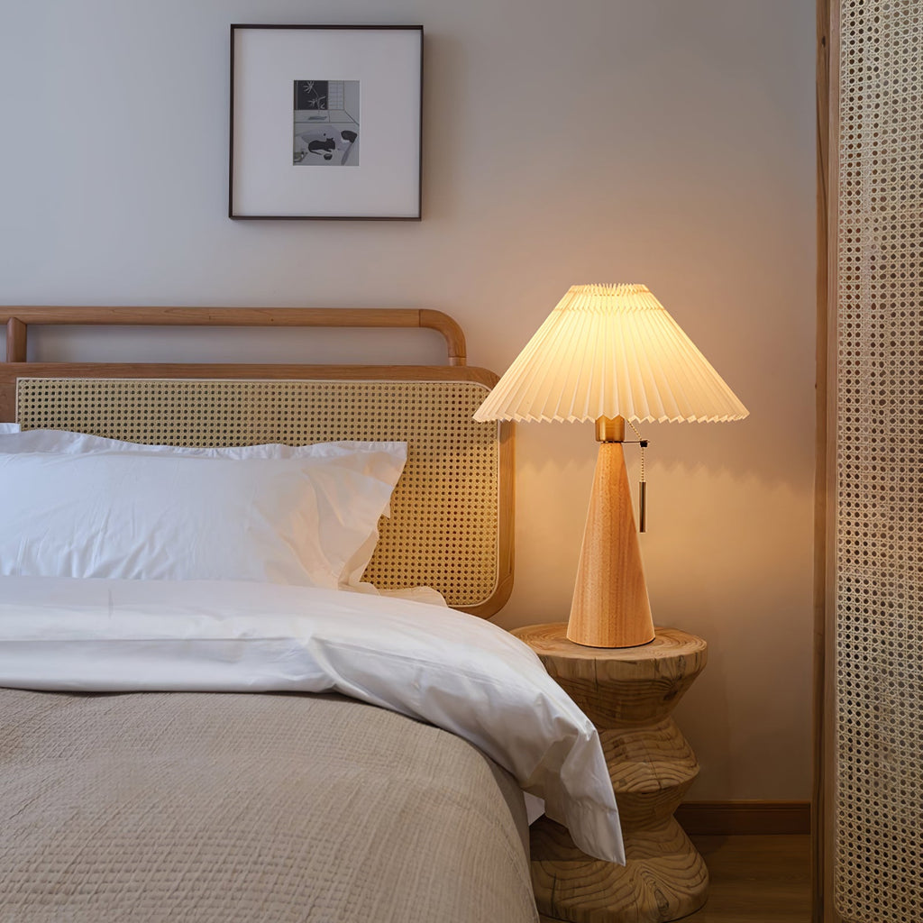 Couture Pleated Table Lamp | Ormexis