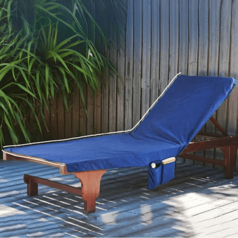 SunLounge törölköző oldalzsebekkel és csúszásgátló kialakítással a kényelmes kültéri használathoz