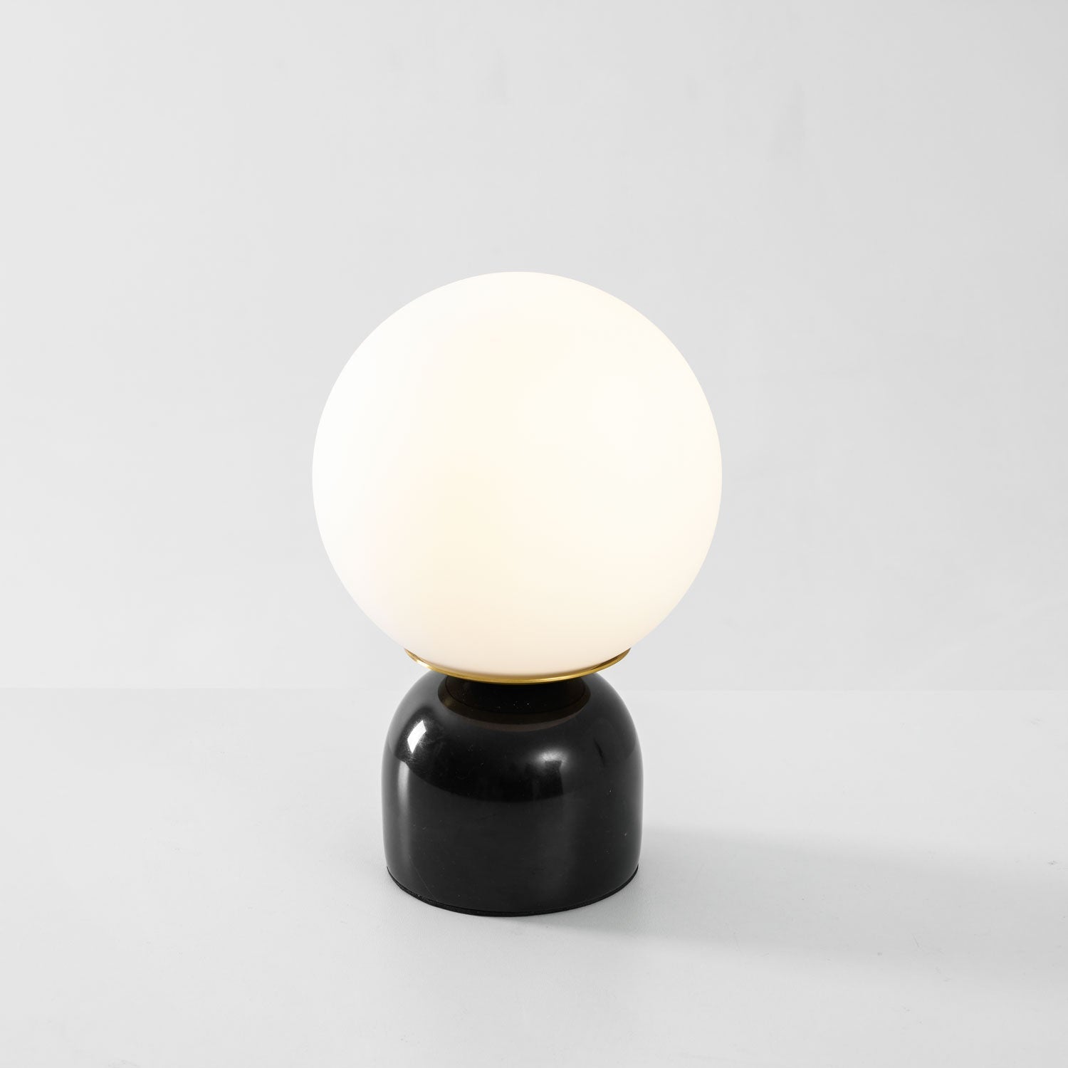 Cya-Marmortischlampe | Ormexis