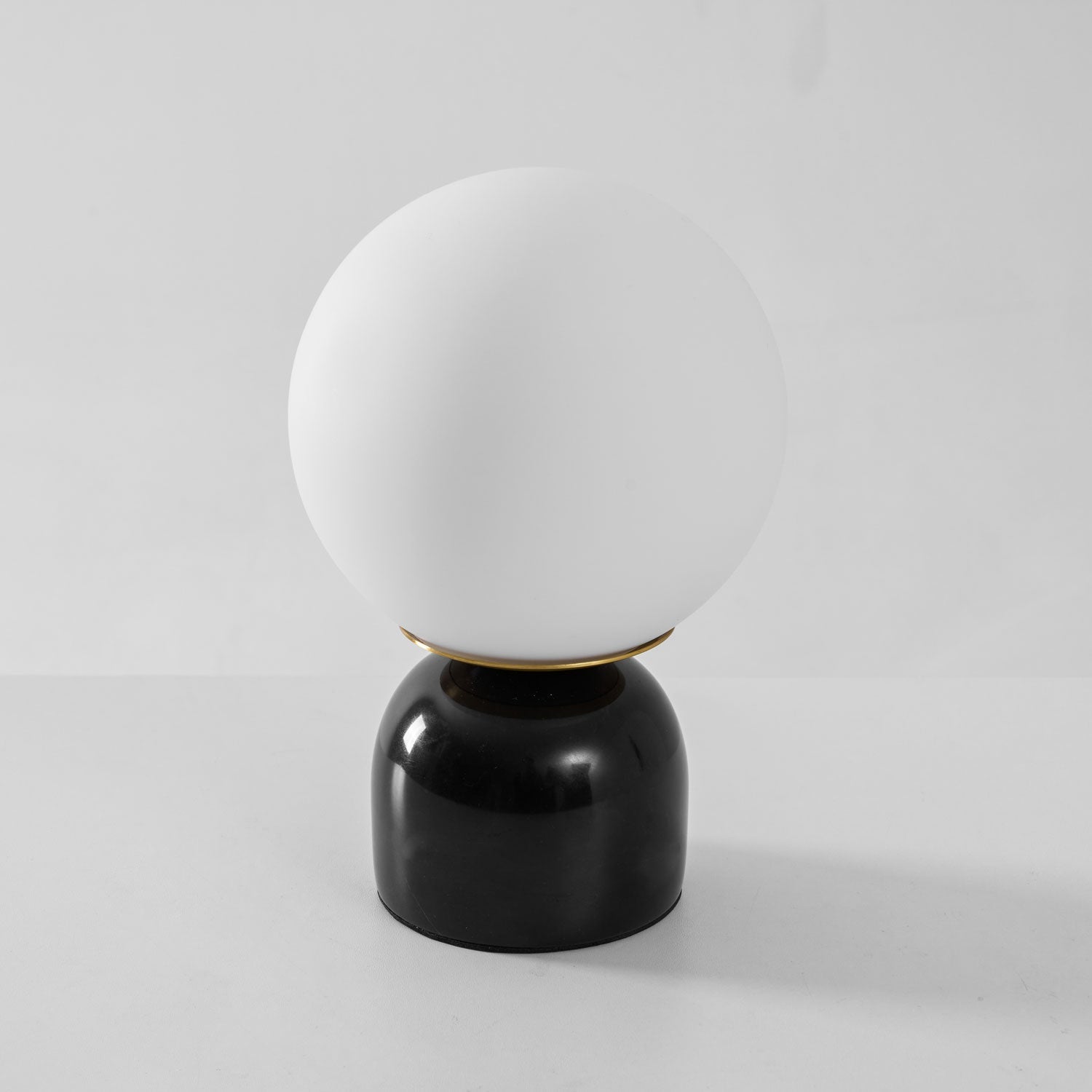 Cya-Marmortischlampe | Ormexis