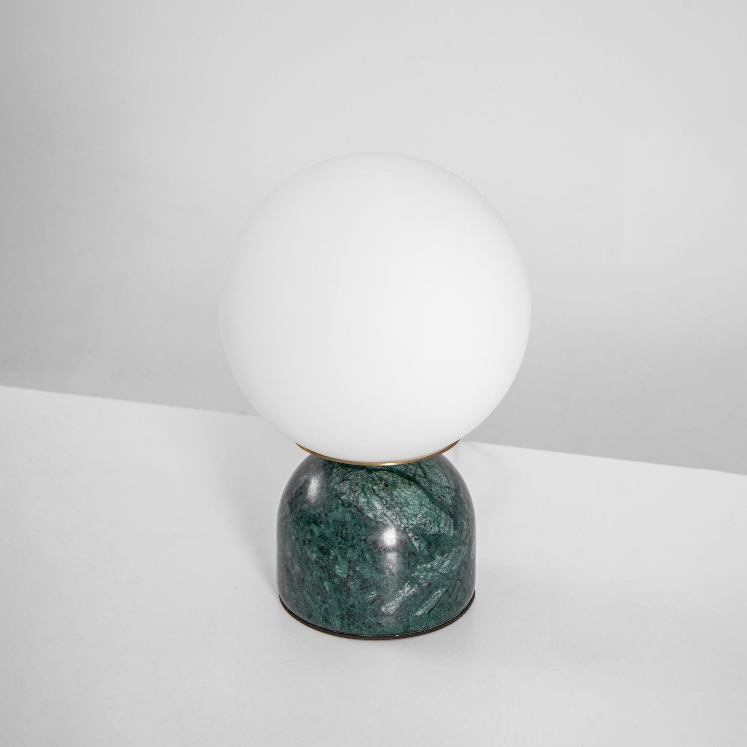 Cya-Marmortischlampe | Ormexis