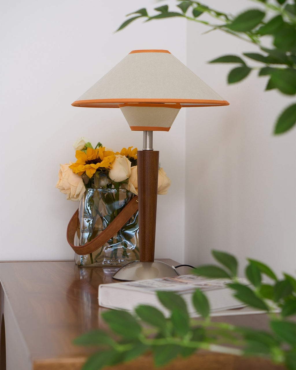 Alderwood-Leinenschirm-Tischlampe | Ormexis